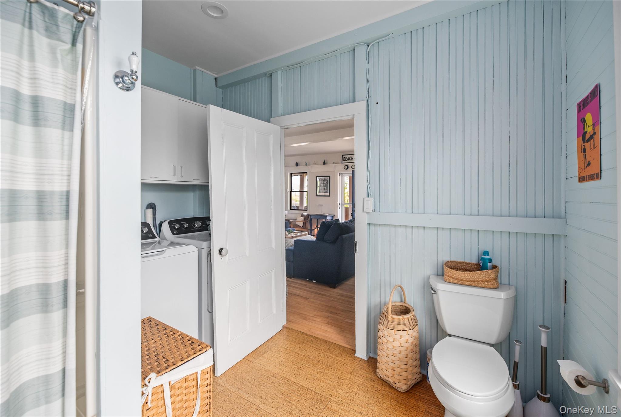 #12 photo, 639 Ocean Breeze Walk, Саффолк ‖ Ocean Beach , NY 11770