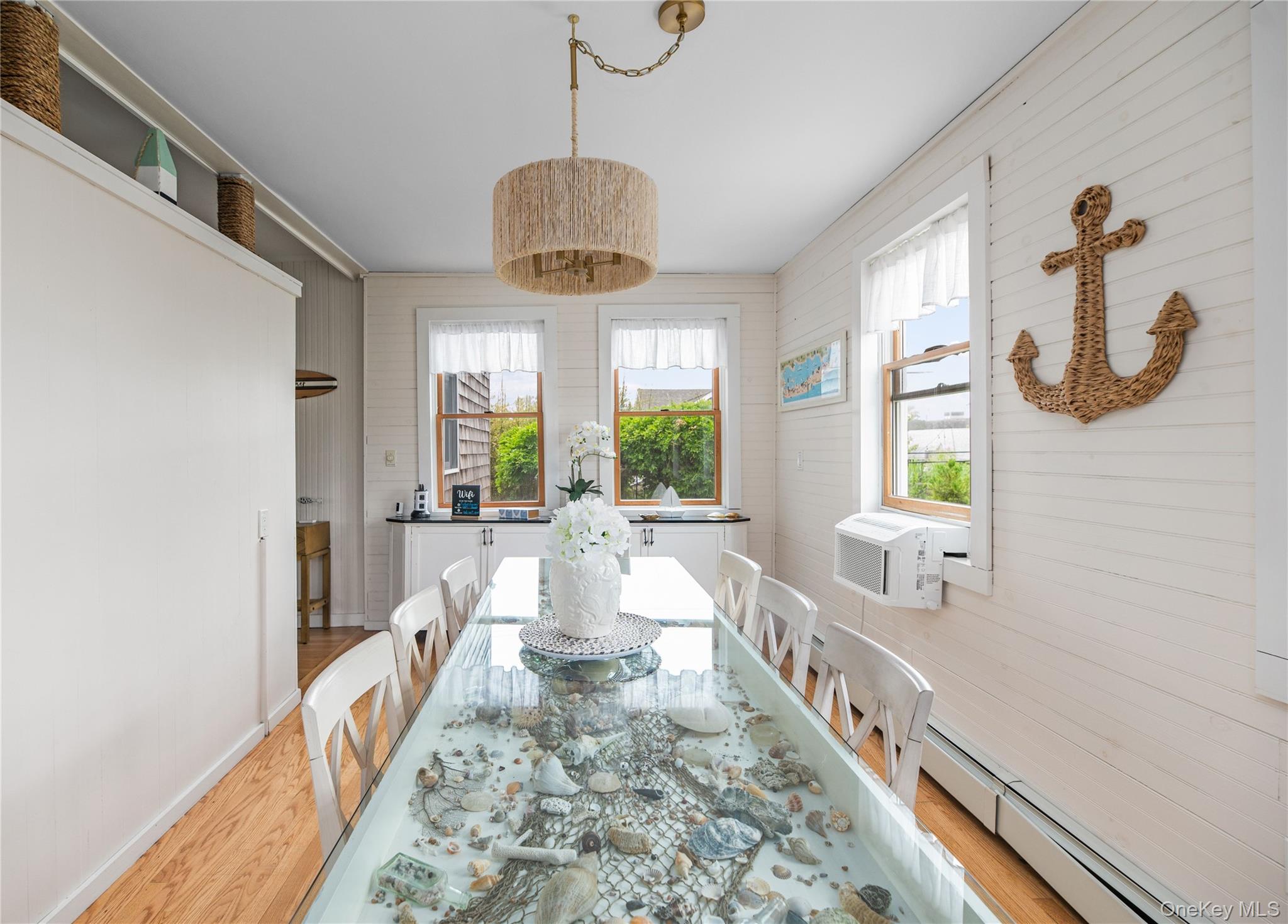 #6 photo, 639 Ocean Breeze Walk, Саффолк ‖ Ocean Beach , NY 11770