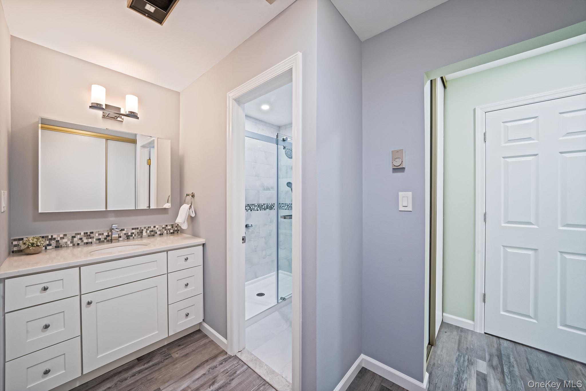 #20 photo, 101 Flair Court, سوفولك Smithtown , NY 11780