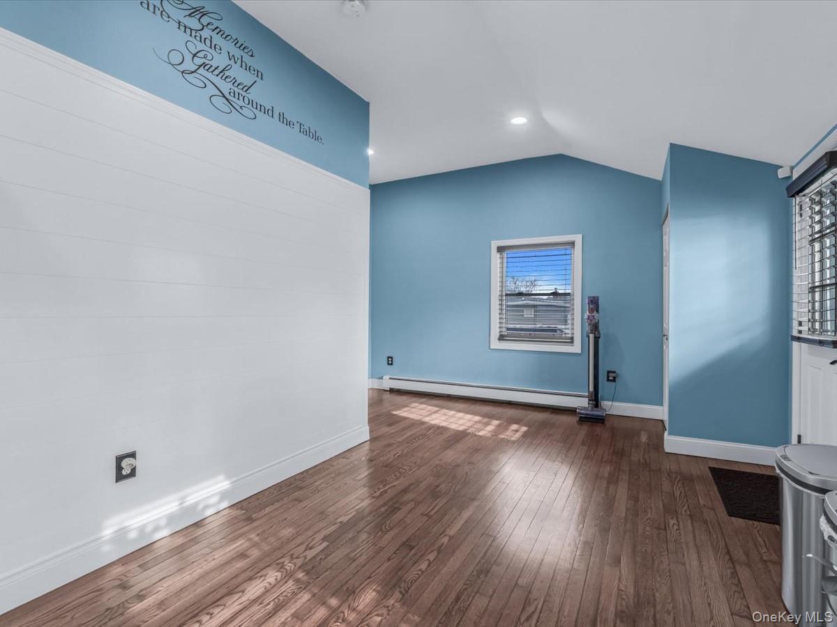 #10 photo, 27 Denton Street, מחוז סאפוק Patchogue , NY 11772