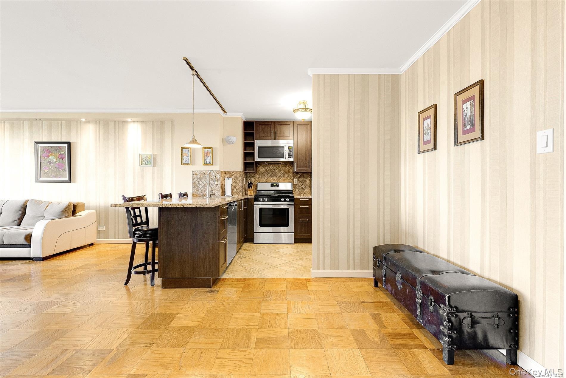 #4 photo, 61-20 Grand Central Parkway, Forest Hills , NY 11375