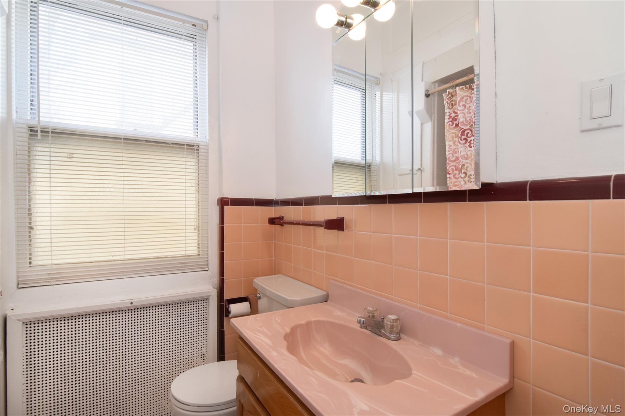 #10 photo, 262 N Fulton Avenue, Fleetwood , NY 10552