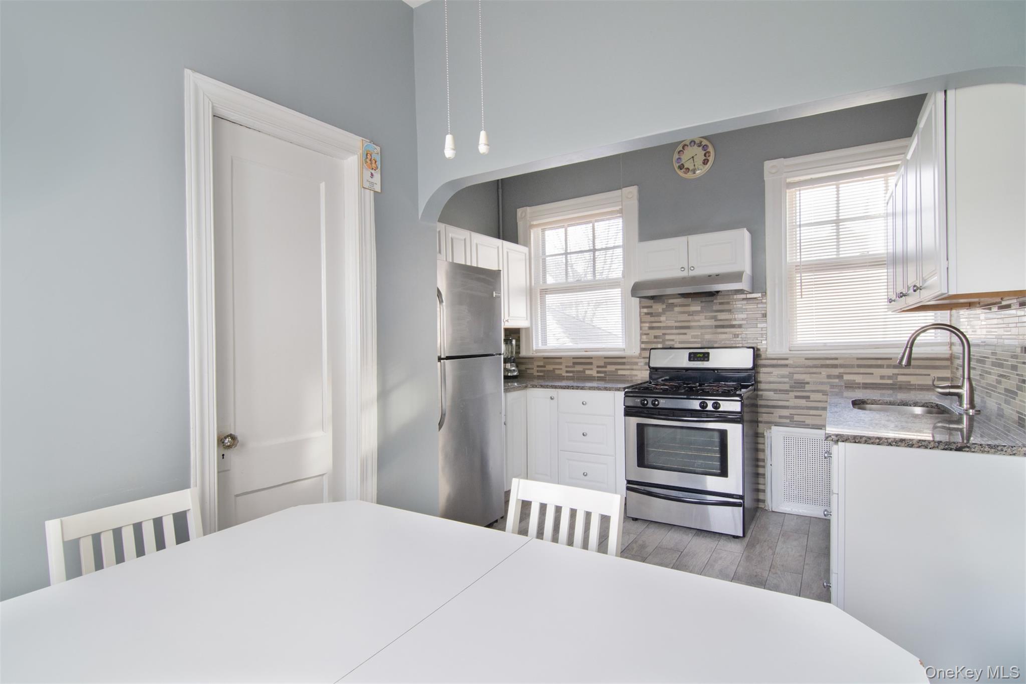 #3 photo, 262 N Fulton Avenue, Fleetwood , NY 10552