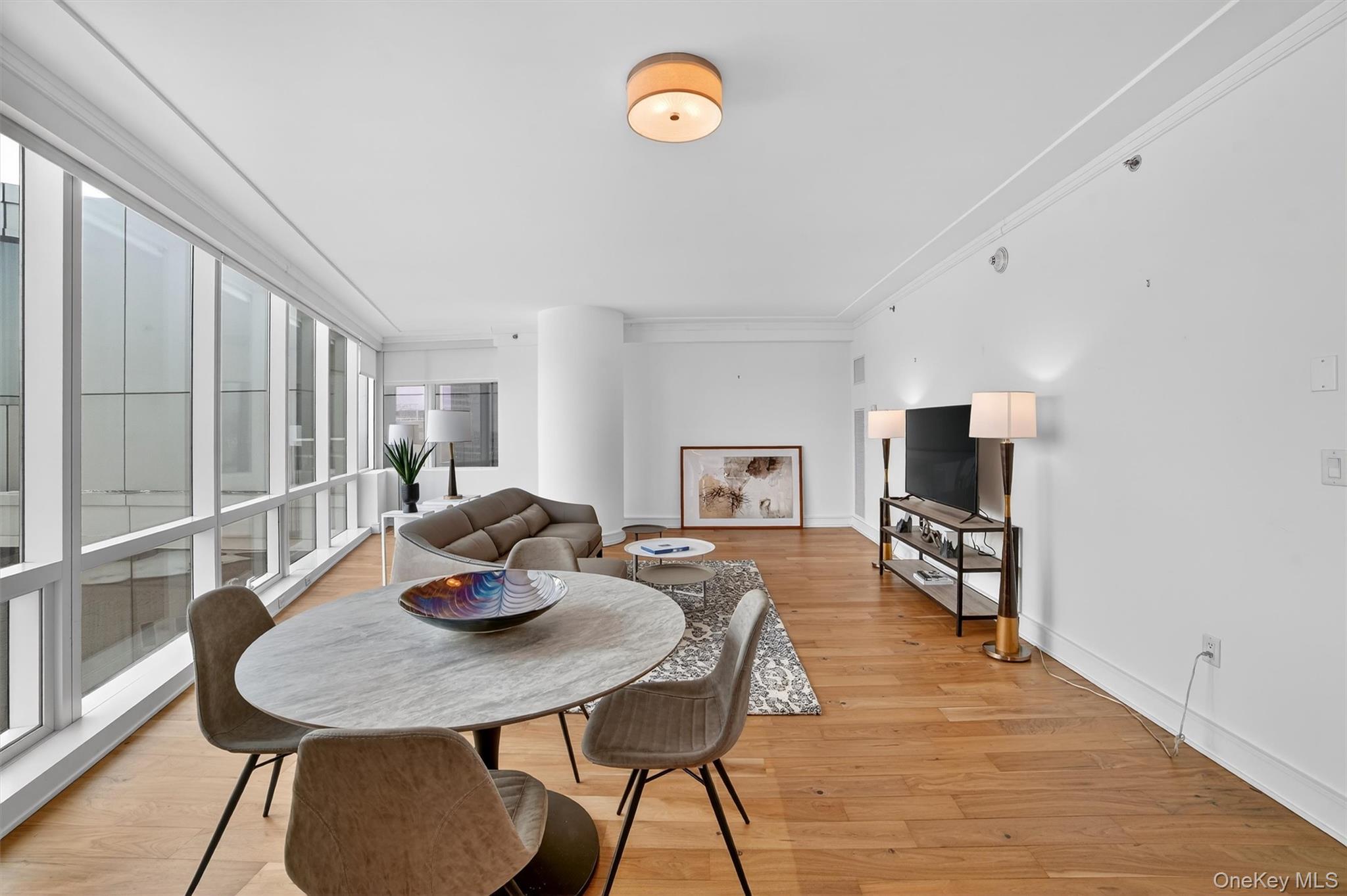 #10 photo, 5 Renaissance Square, White Plains , NY 10601