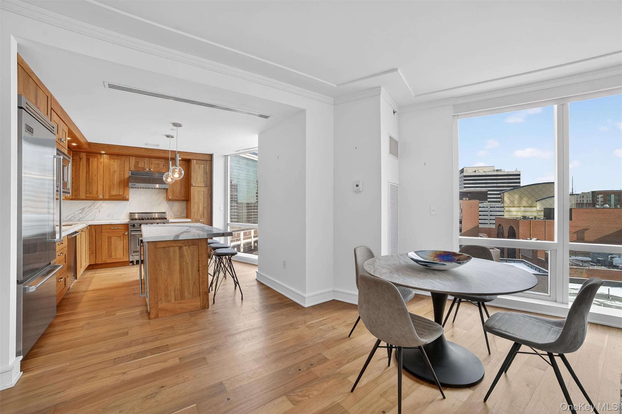 #9 photo, 5 Renaissance Square, White Plains , NY 10601