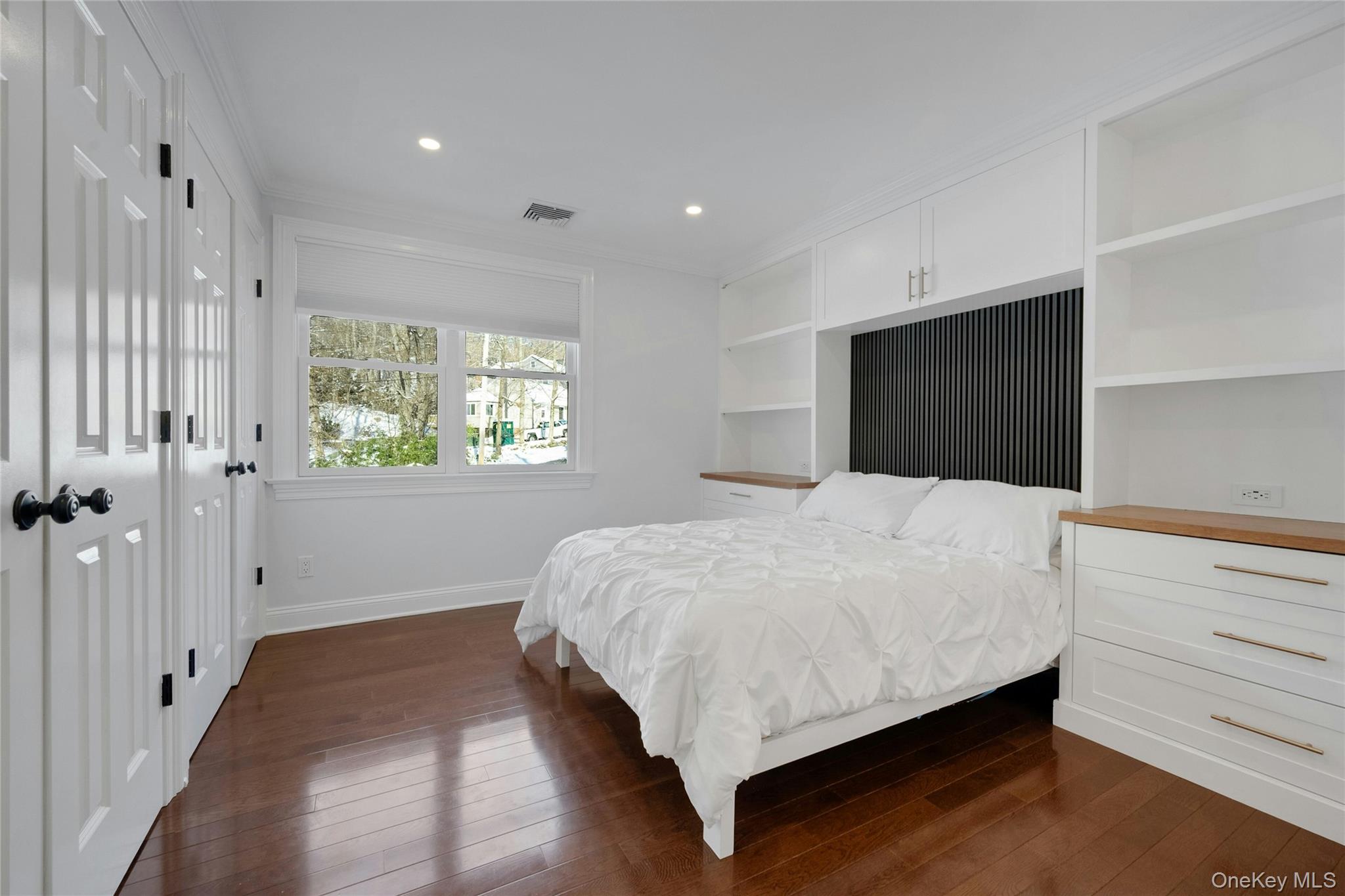 #19 photo, 30 Highclere Lane, Valhalla , NY 10595