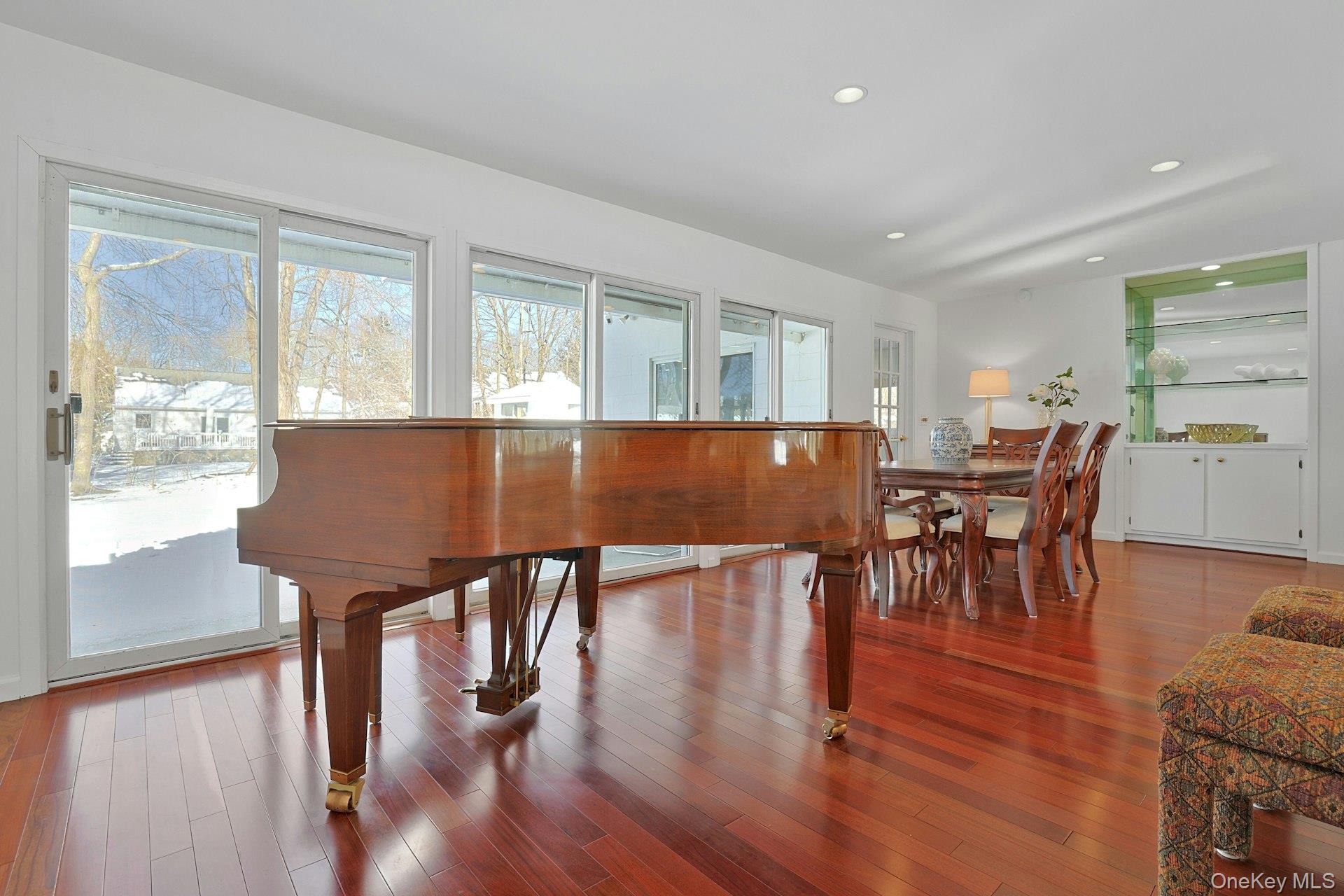 #6 photo, 32 Lambert Lane, New Rochelle , NY 10804