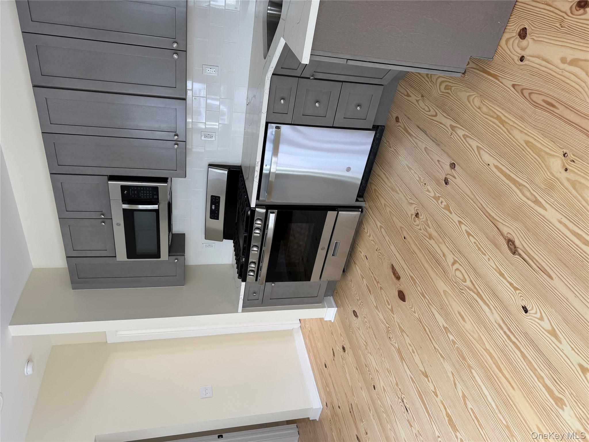 #3 photo, 14 Orchard Street, Warwick , NY 10990