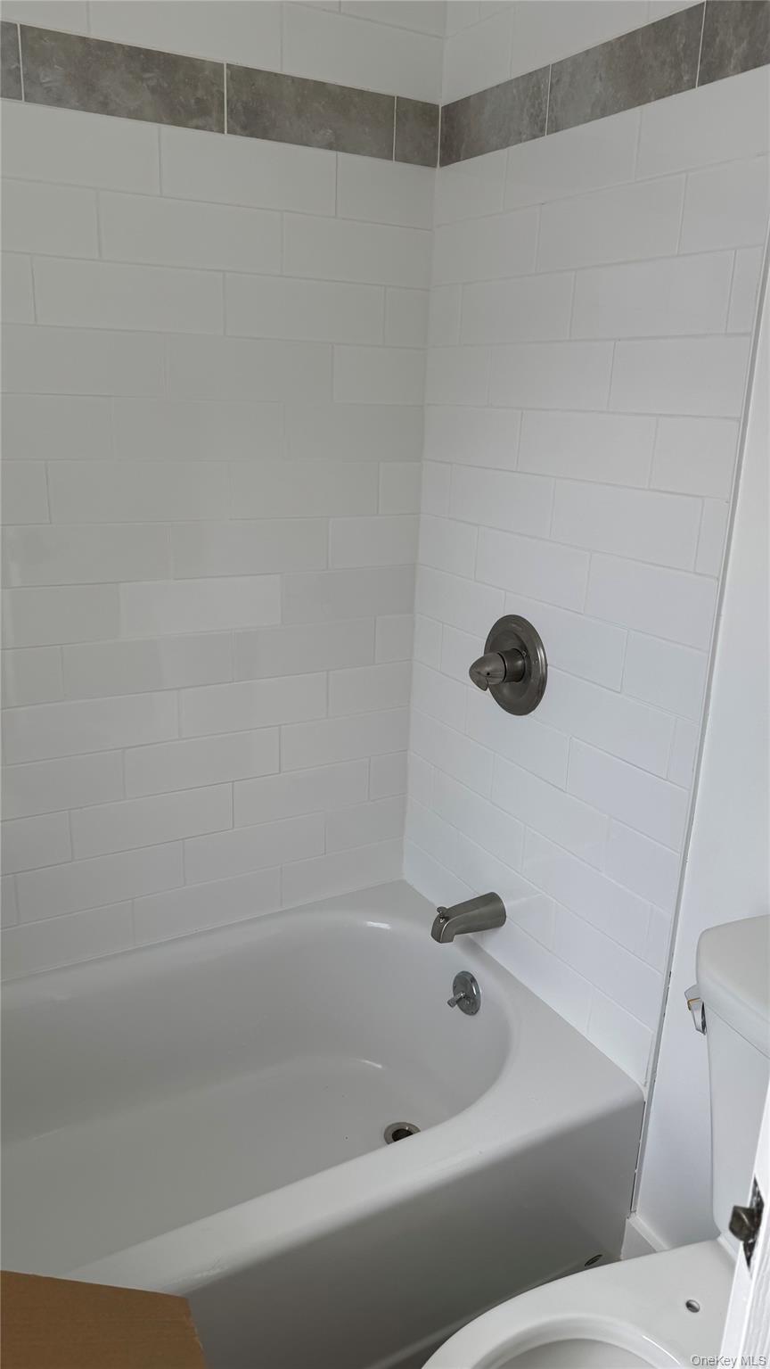 #8 photo, 14 Orchard Street, Warwick , NY 10990