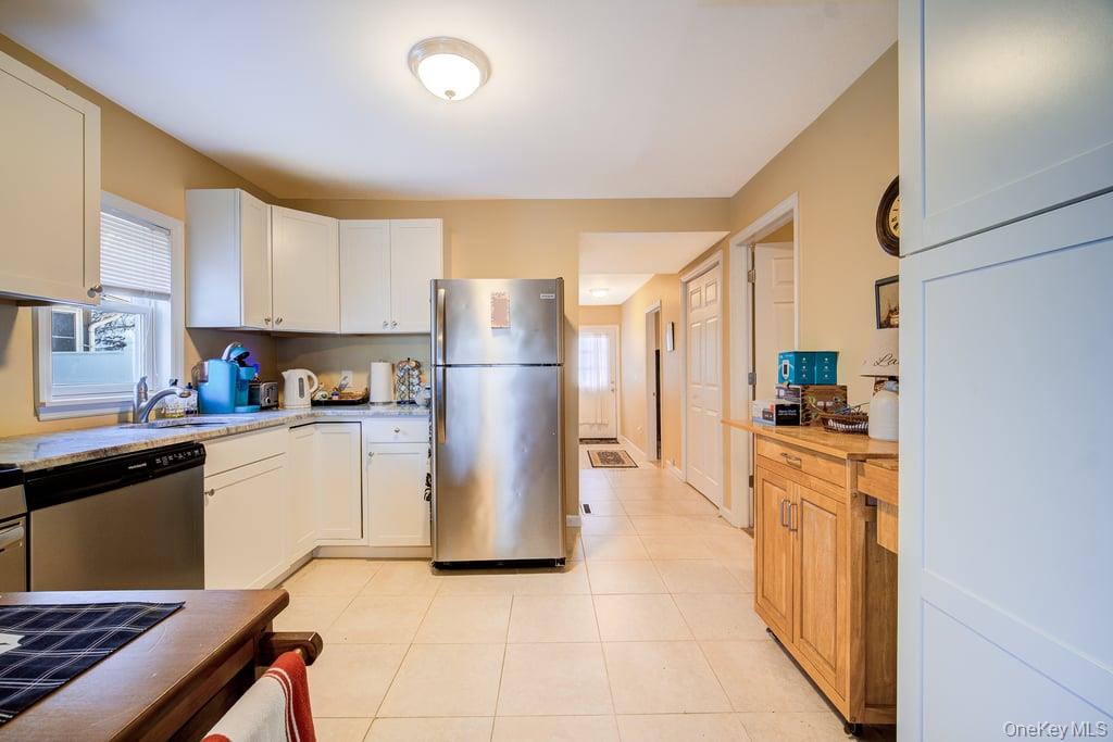 #4 photo, 39 Orange Terrace, Middletown , NY 10940