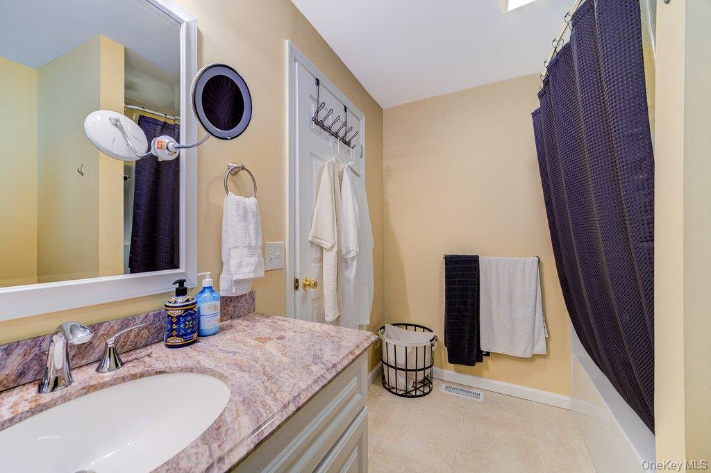 #9 photo, 39 Orange Terrace, Middletown , NY 10940