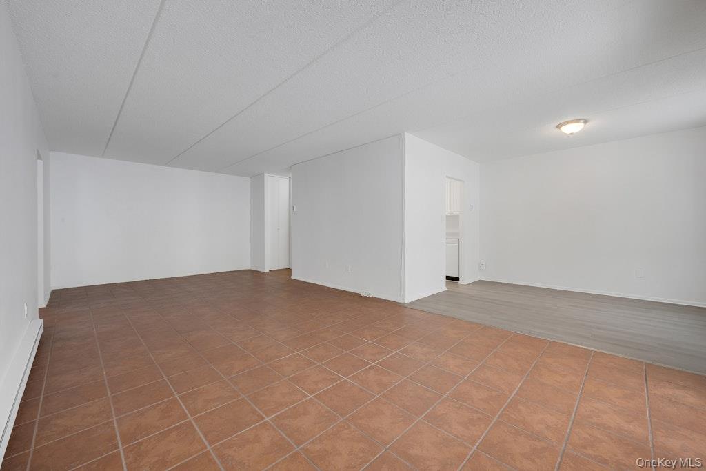 #13 photo, 130 Colonial Parkway, Yonkers , NY 10710