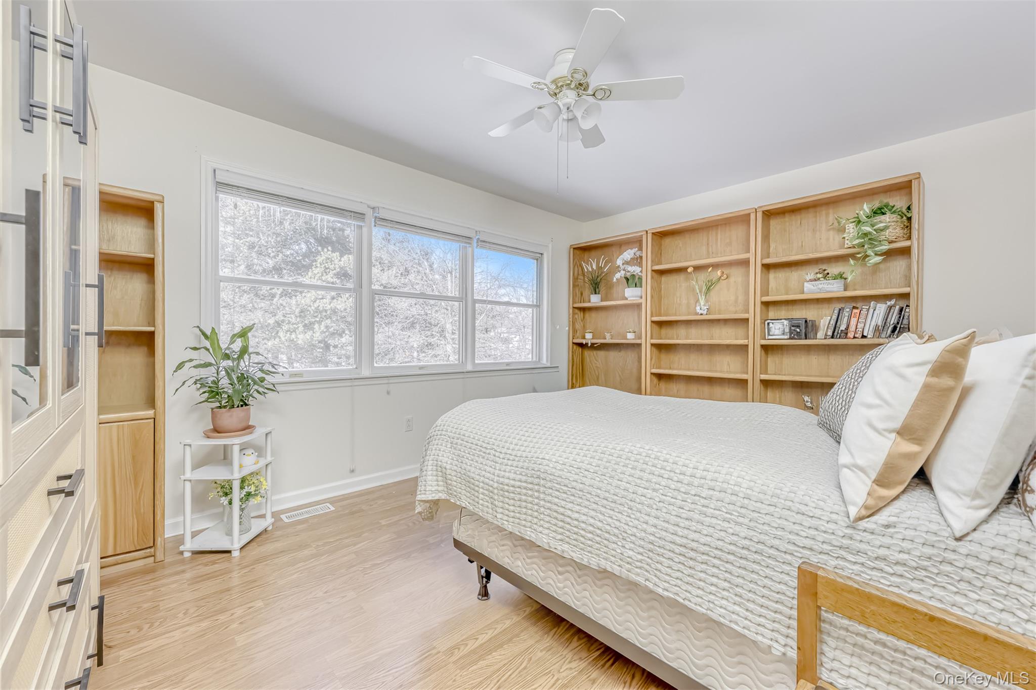 #10 photo, 8 Windsor Circle, New City , NY 10956