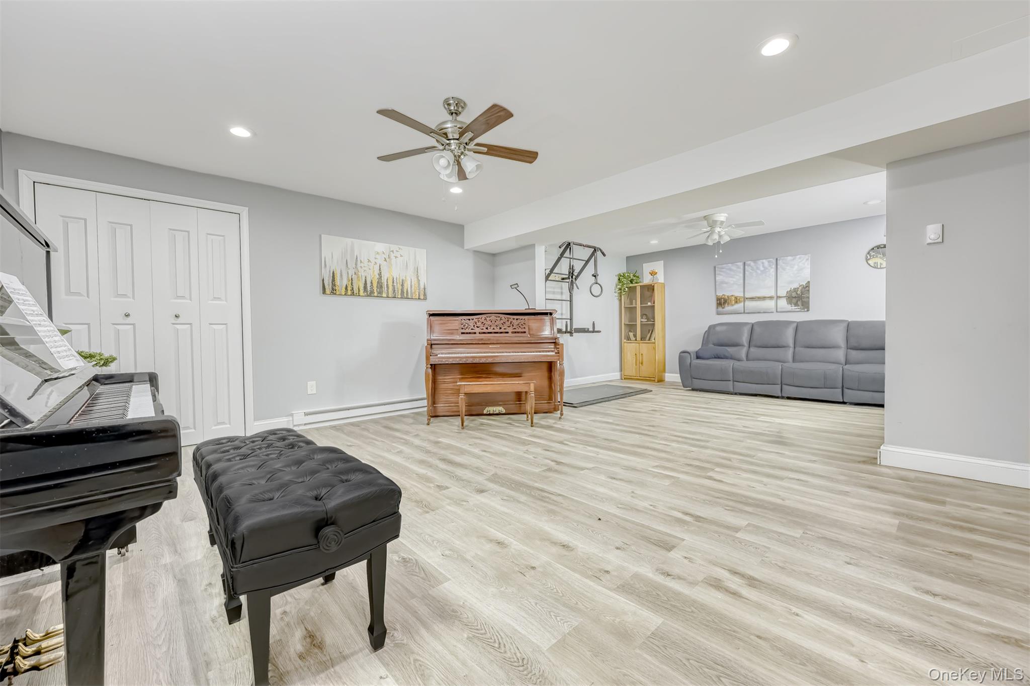 #12 photo, 8 Windsor Circle, New City , NY 10956