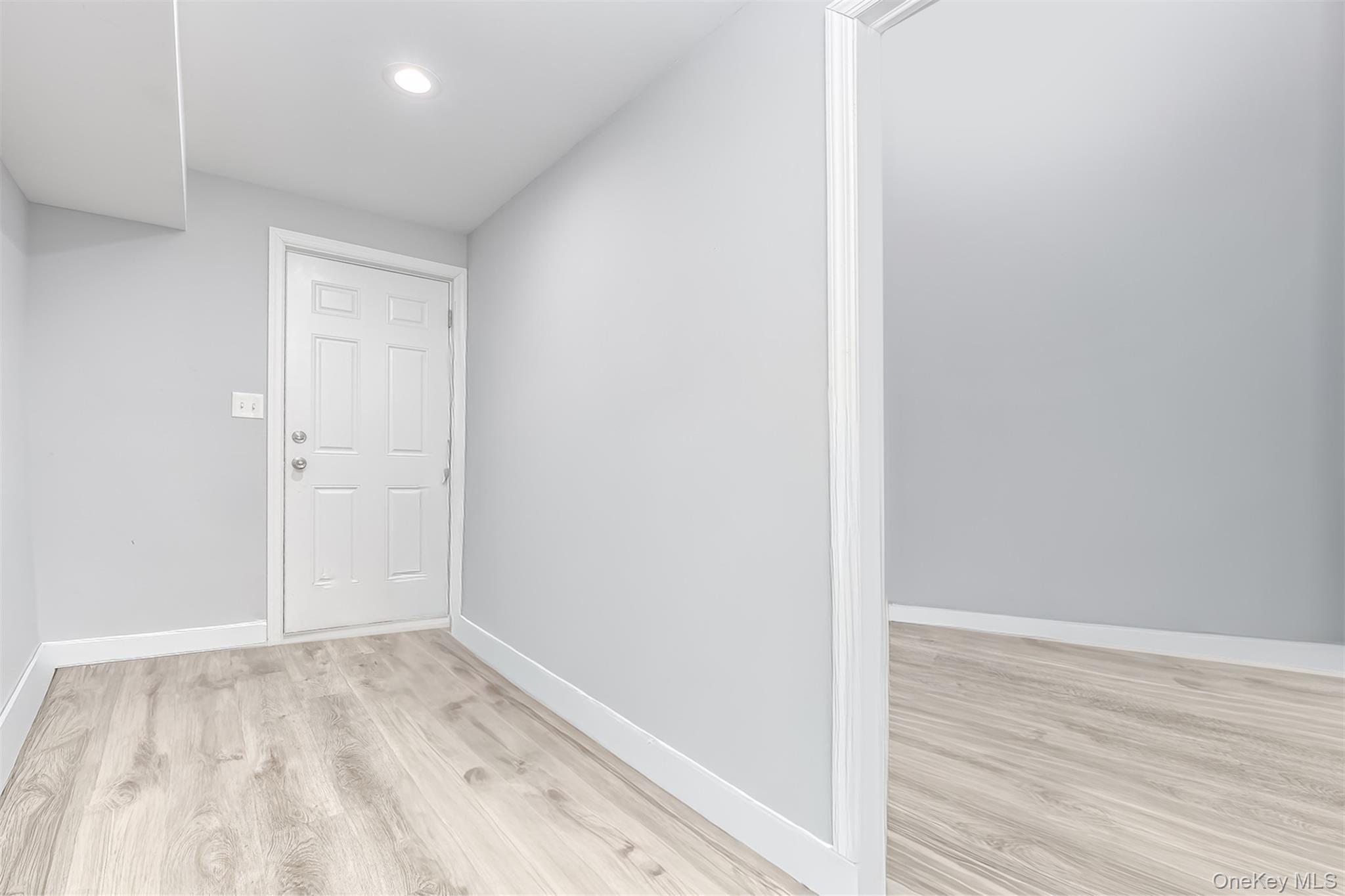 #15 photo, 8 Windsor Circle, New City , NY 10956