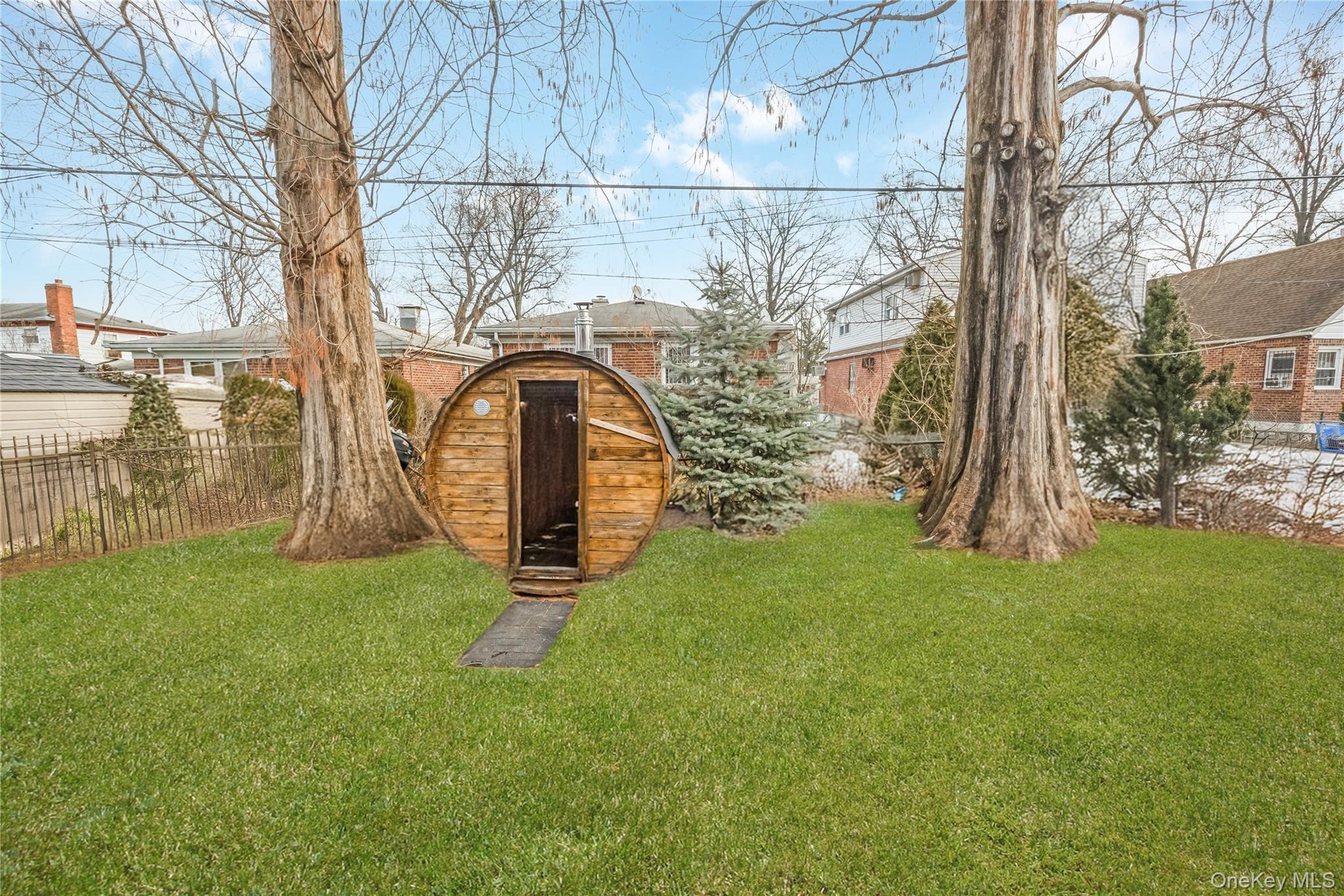 #19 photo, 7115 167th Street, Fresh Meadows , NY 11365