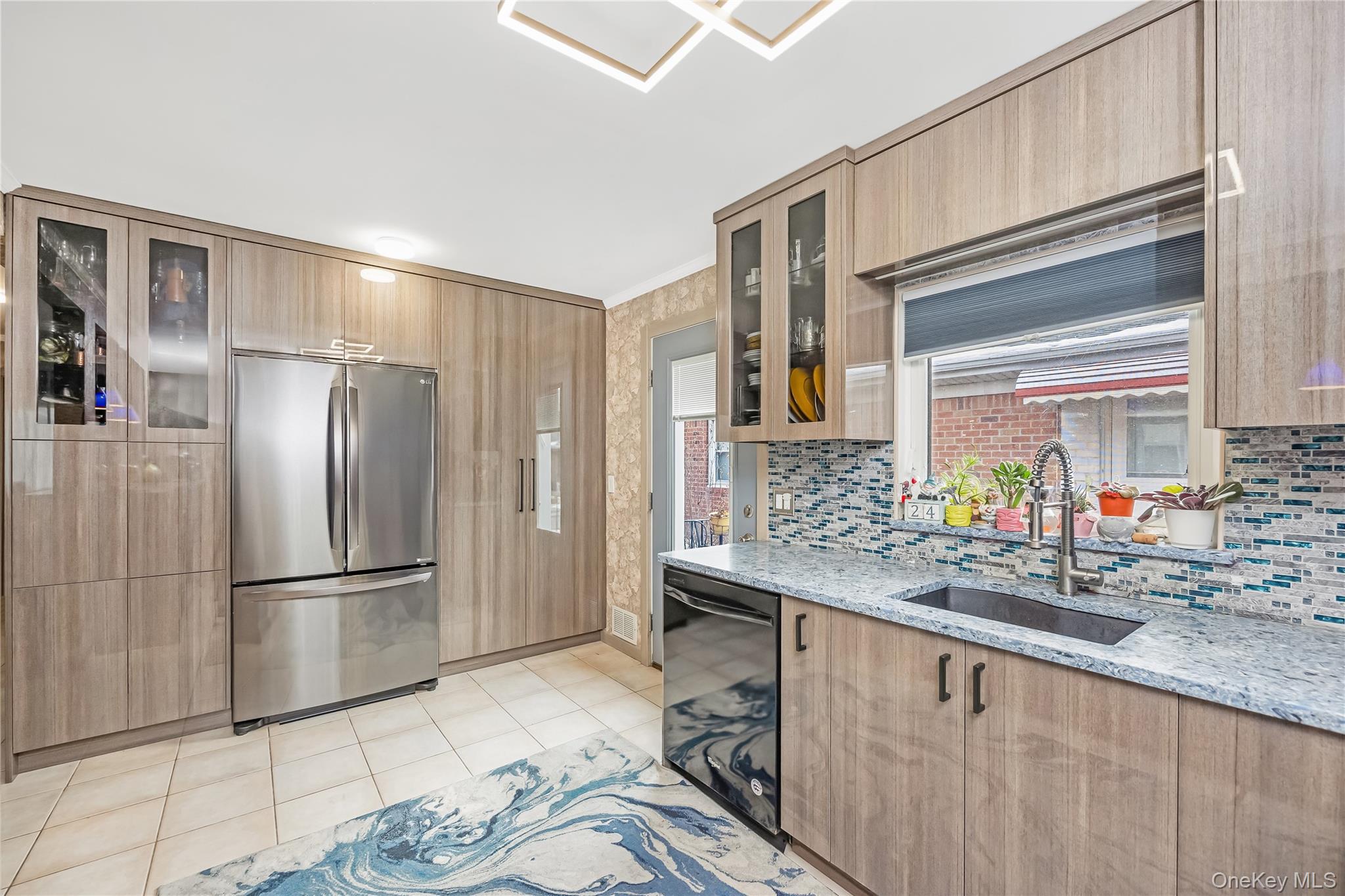 #2 photo, 7115 167th Street, Fresh Meadows , NY 11365