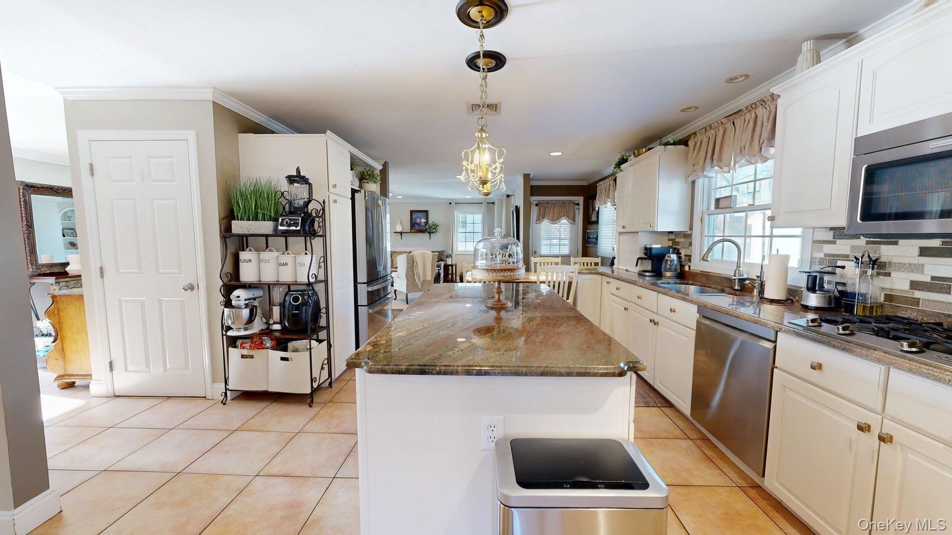 #15 photo, 6 Bea Street, Lake Grove , NY 11755