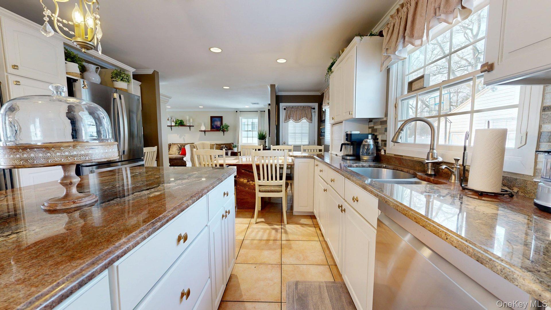 #16 photo, 6 Bea Street, Lake Grove , NY 11755