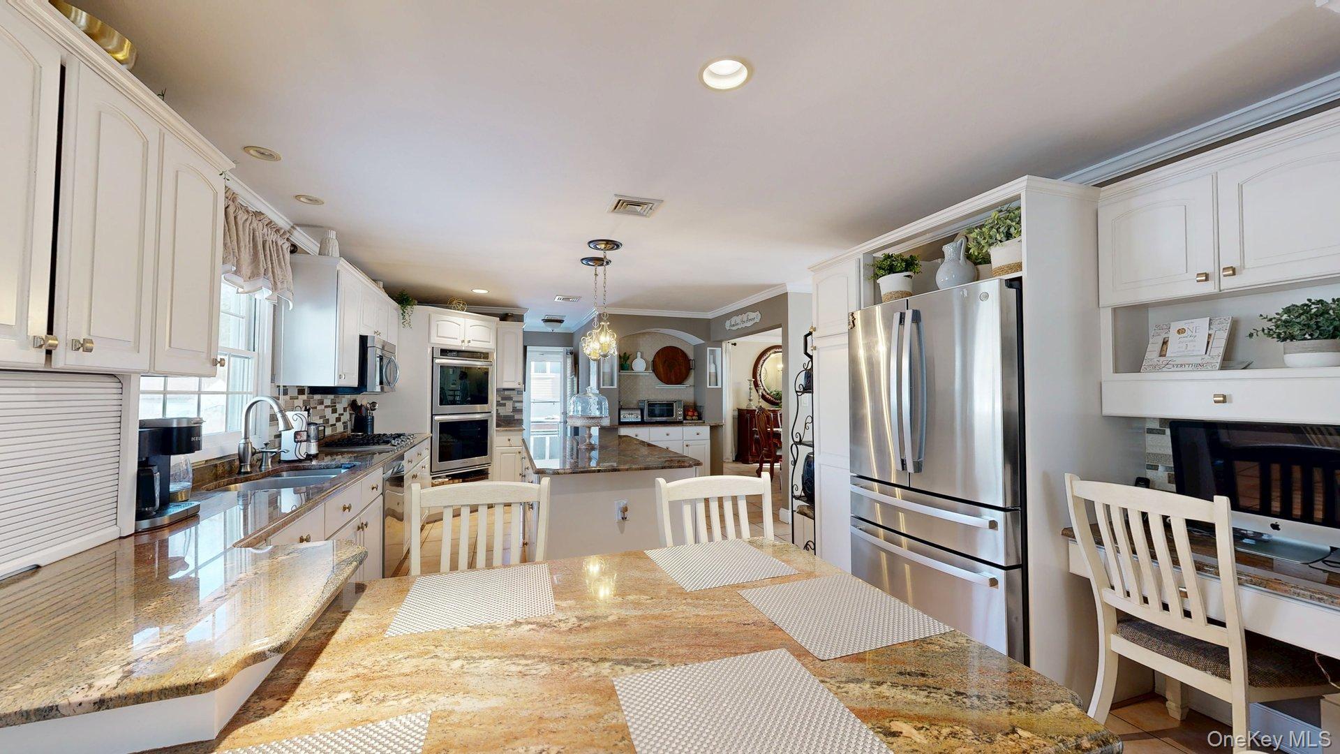 #17 photo, 6 Bea Street, Lake Grove , NY 11755