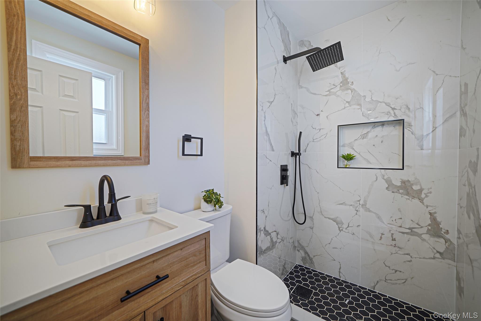 #13 photo, 45 Oaklawn Avenue, Farmingville , NY 11738