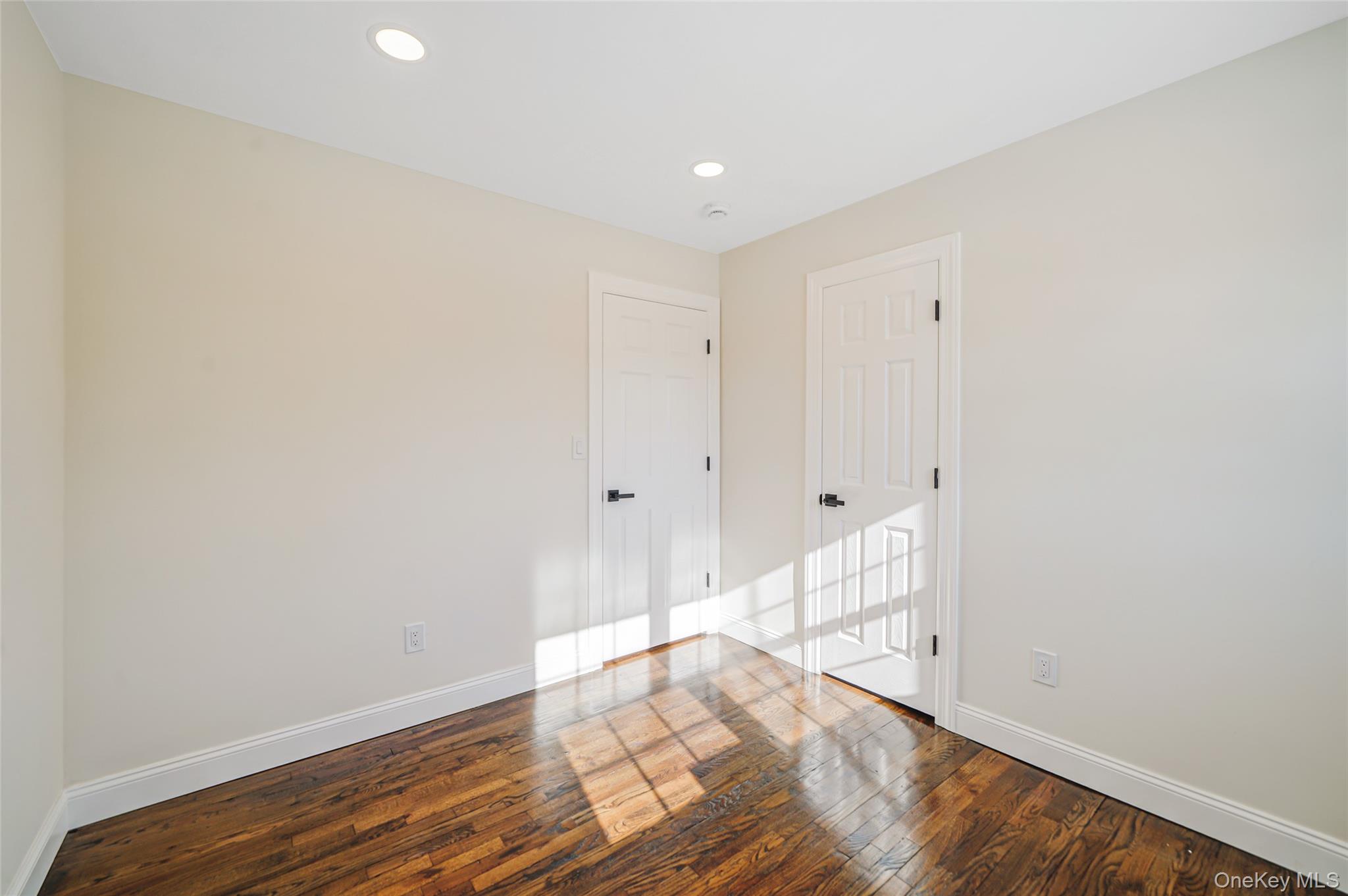 #20 photo, 45 Oaklawn Avenue, Farmingville , NY 11738