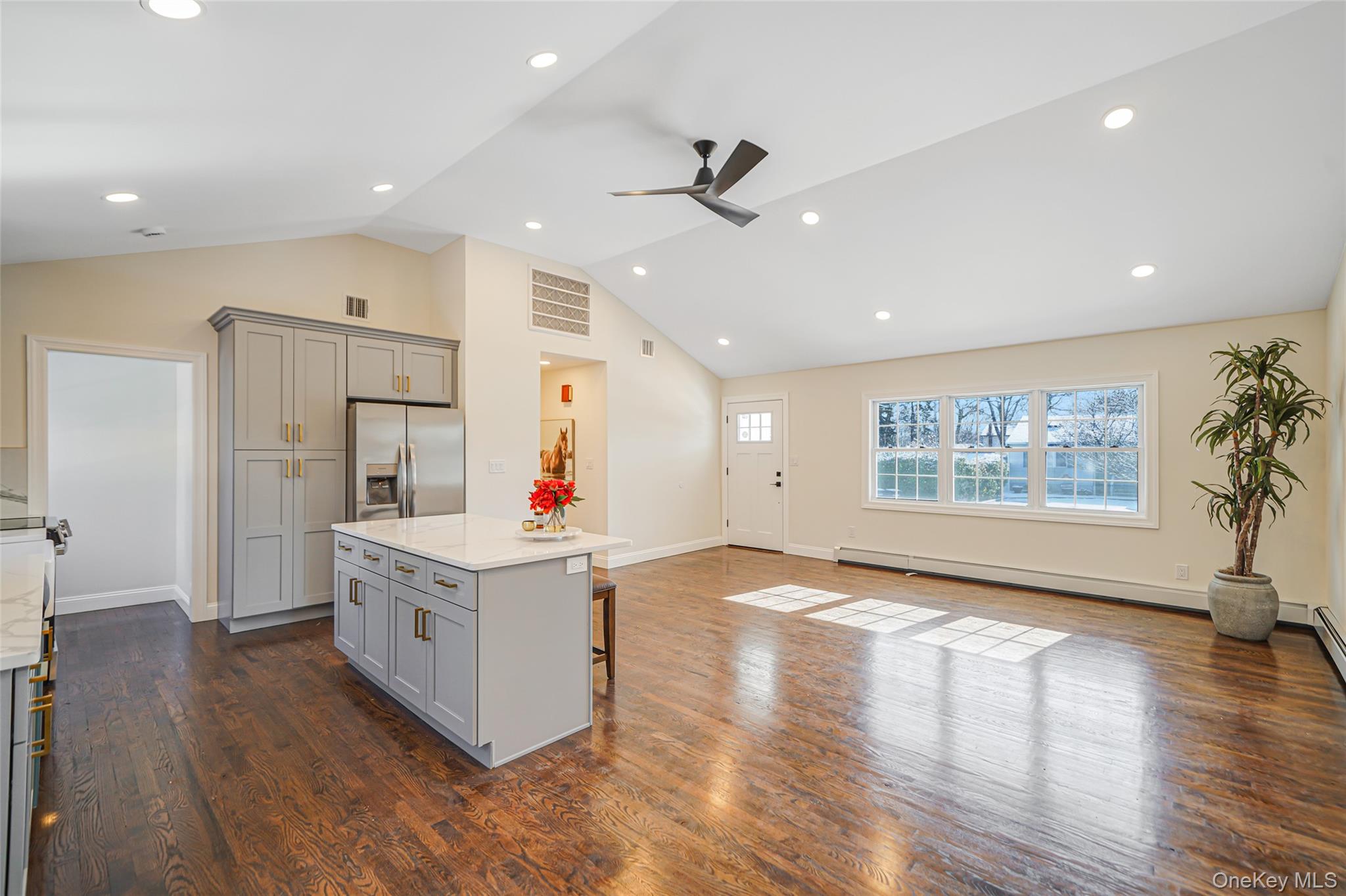 #6 photo, 45 Oaklawn Avenue, Farmingville , NY 11738