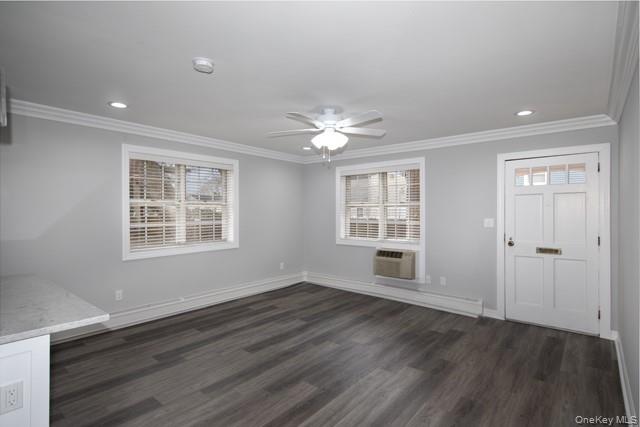 #4 photo, 5 Spinningwheel Drive, Massapequa , NY 11758