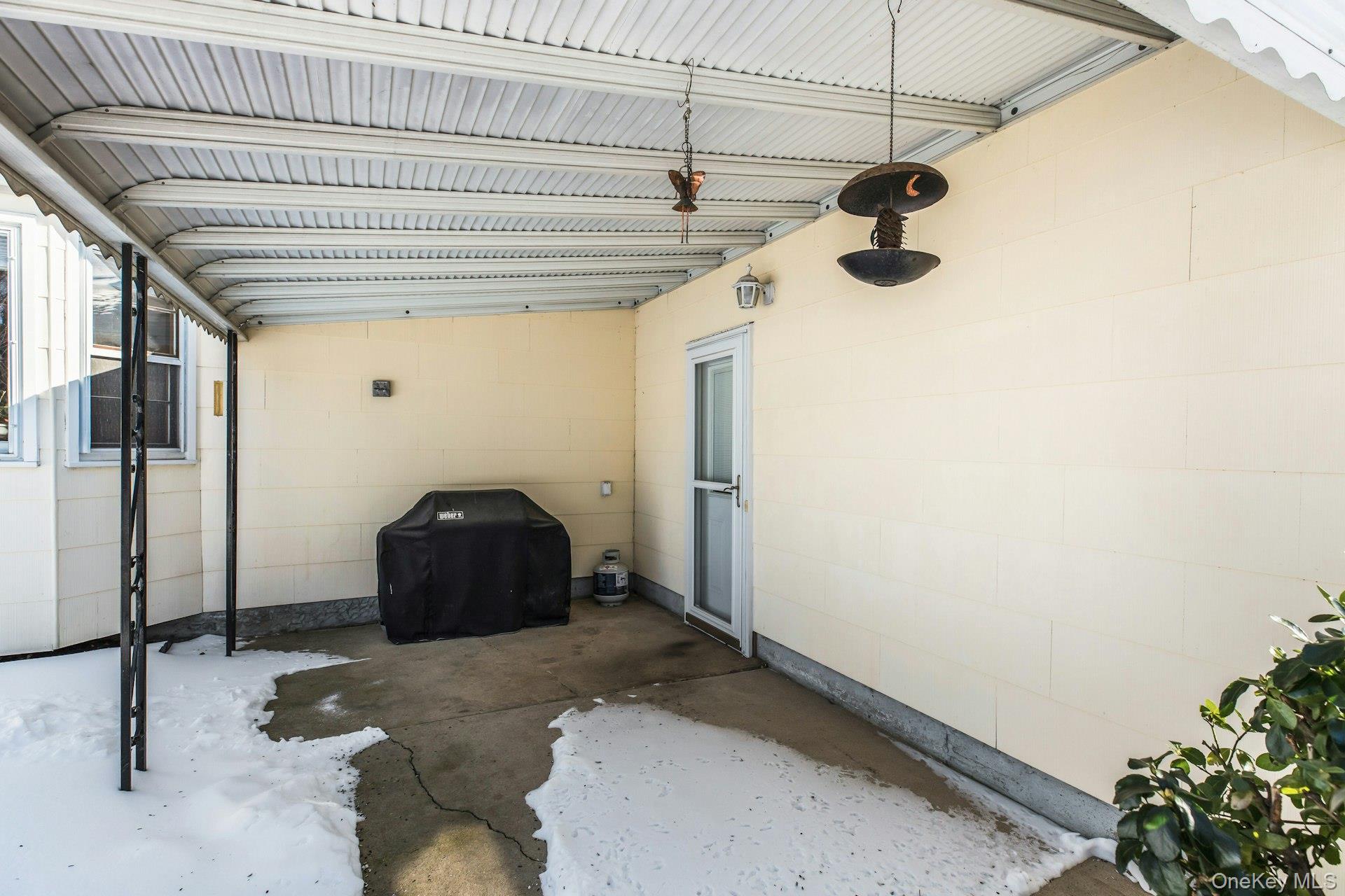 #20 photo, 238 Loop Drive, Sayville , NY 11782