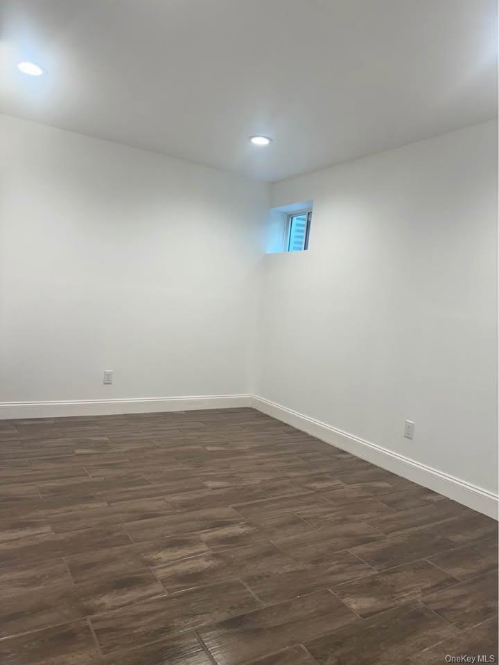 #4 photo, 192 Brookfield Avenue, Center Moriches , NY 11934