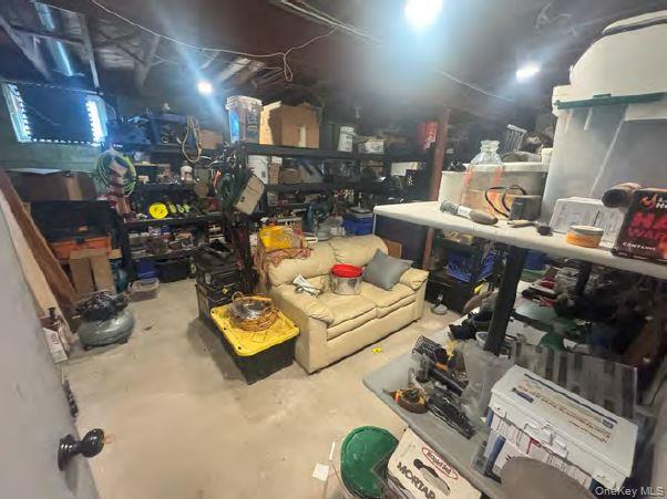 #19 photo, 1023 Pulaski Road, East Northport , NY 11731