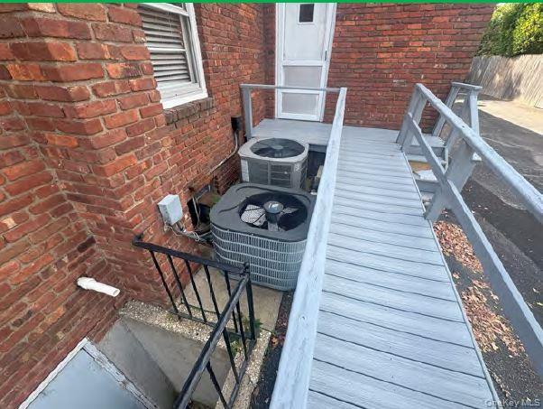 #5 photo, 1023 Pulaski Road, East Northport , NY 11731