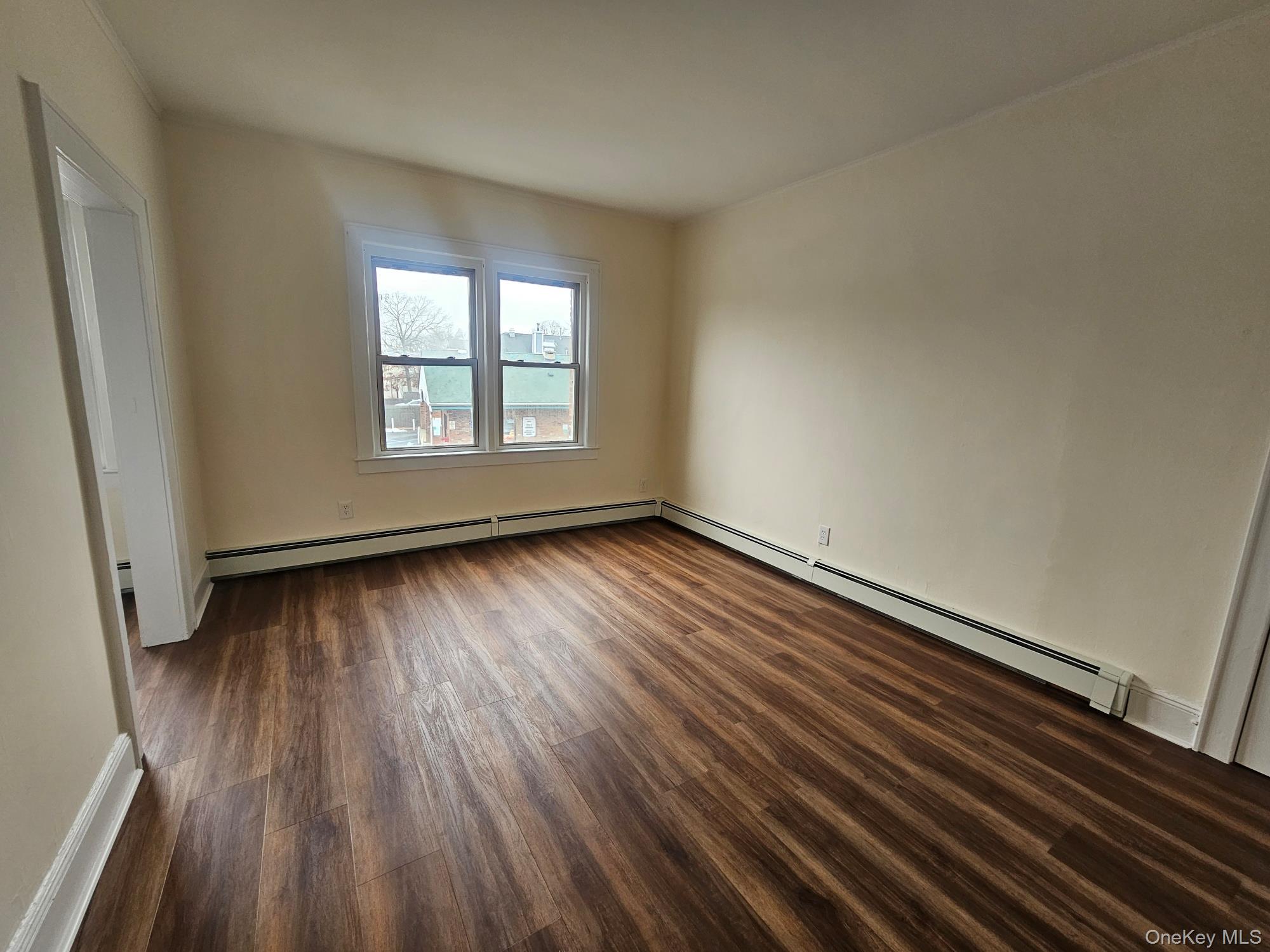 #12 photo, 2 Somerset Avenue, East Islip , NY 11730