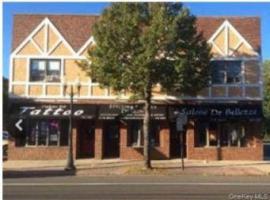2 Somerset Avenue #Apt #3 东艾斯利普 East Islip, NY