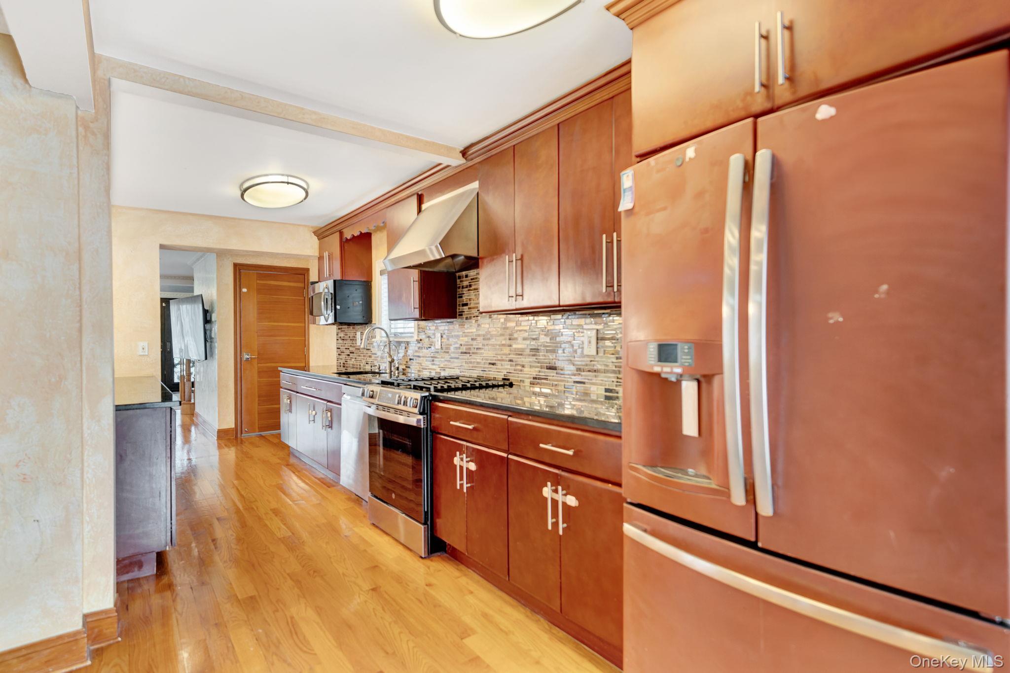 #14 photo, 188-14 McLaughlin Avenue, Holliswood , NY 11423