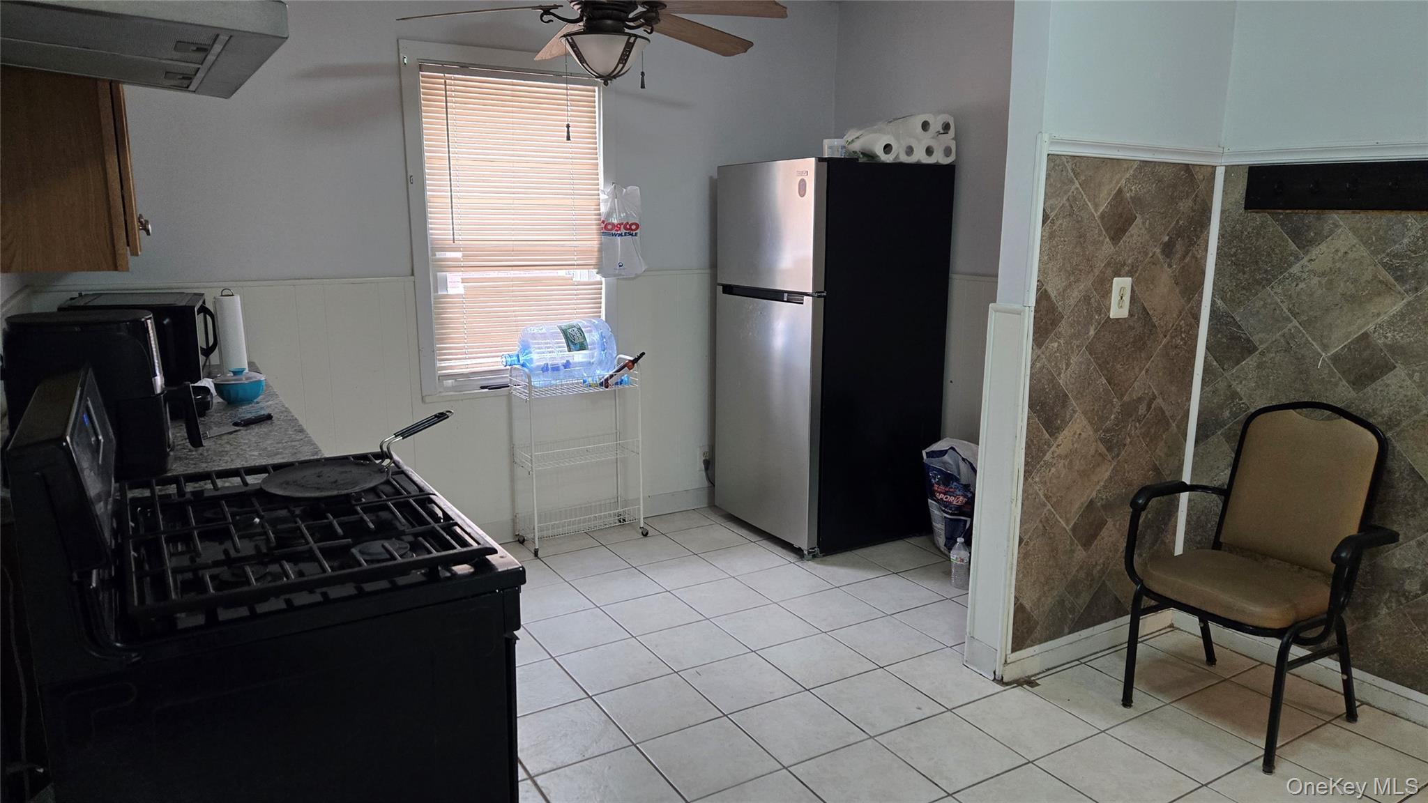 #7 photo, 277 Elmont Road, Elmont , NY 11003