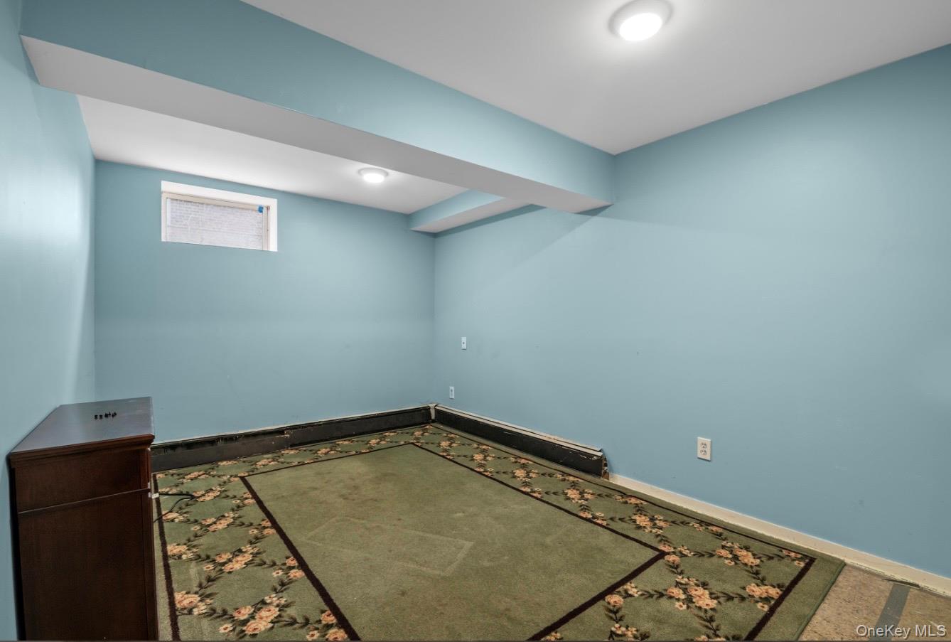 #16 photo, 5 Cedar Avenue, Farmingdale , NY 11735