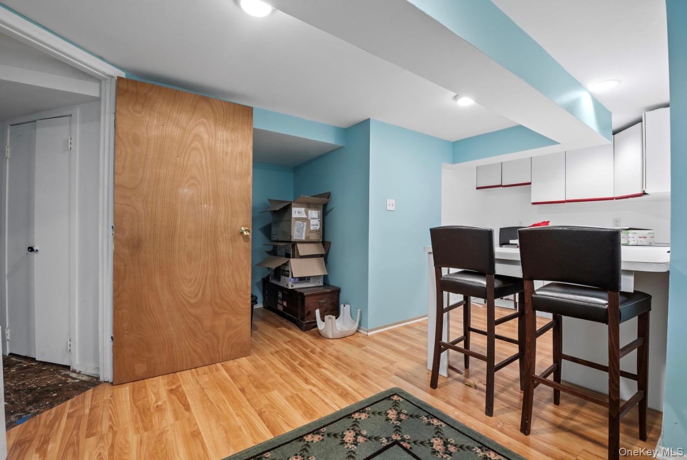 #18 photo, 5 Cedar Avenue, Farmingdale , NY 11735