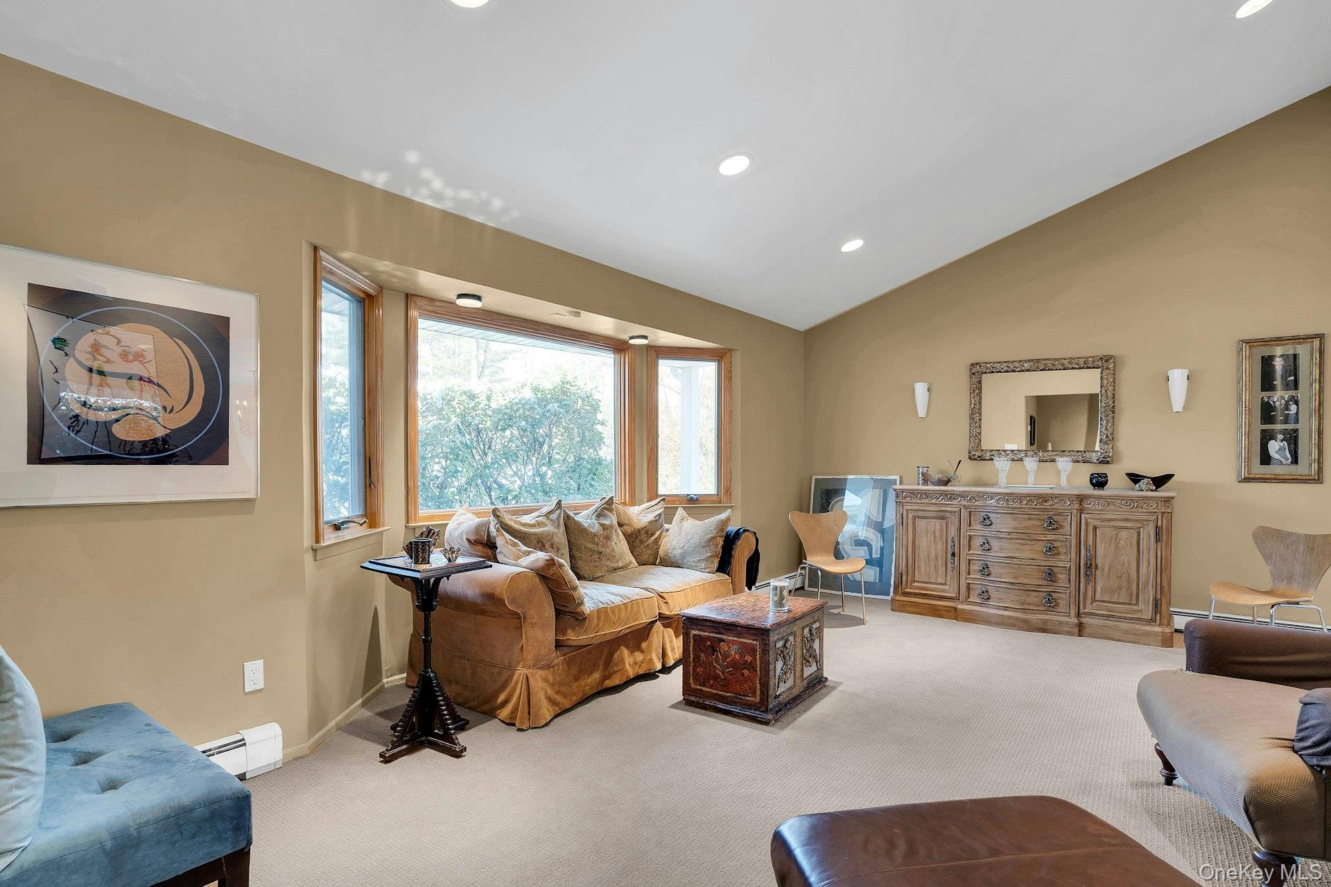 #11 photo, 48 Randolph Drive, Dix Hills , NY 11746