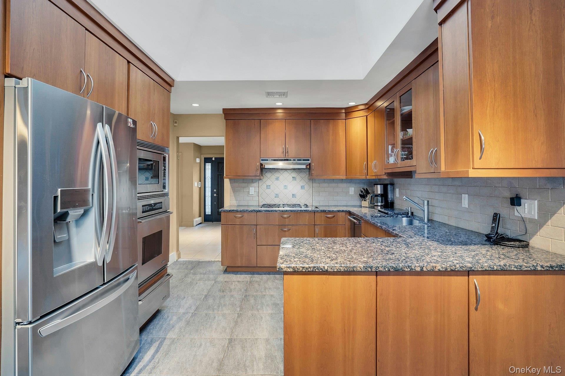 #18 photo, 48 Randolph Drive, Dix Hills , NY 11746