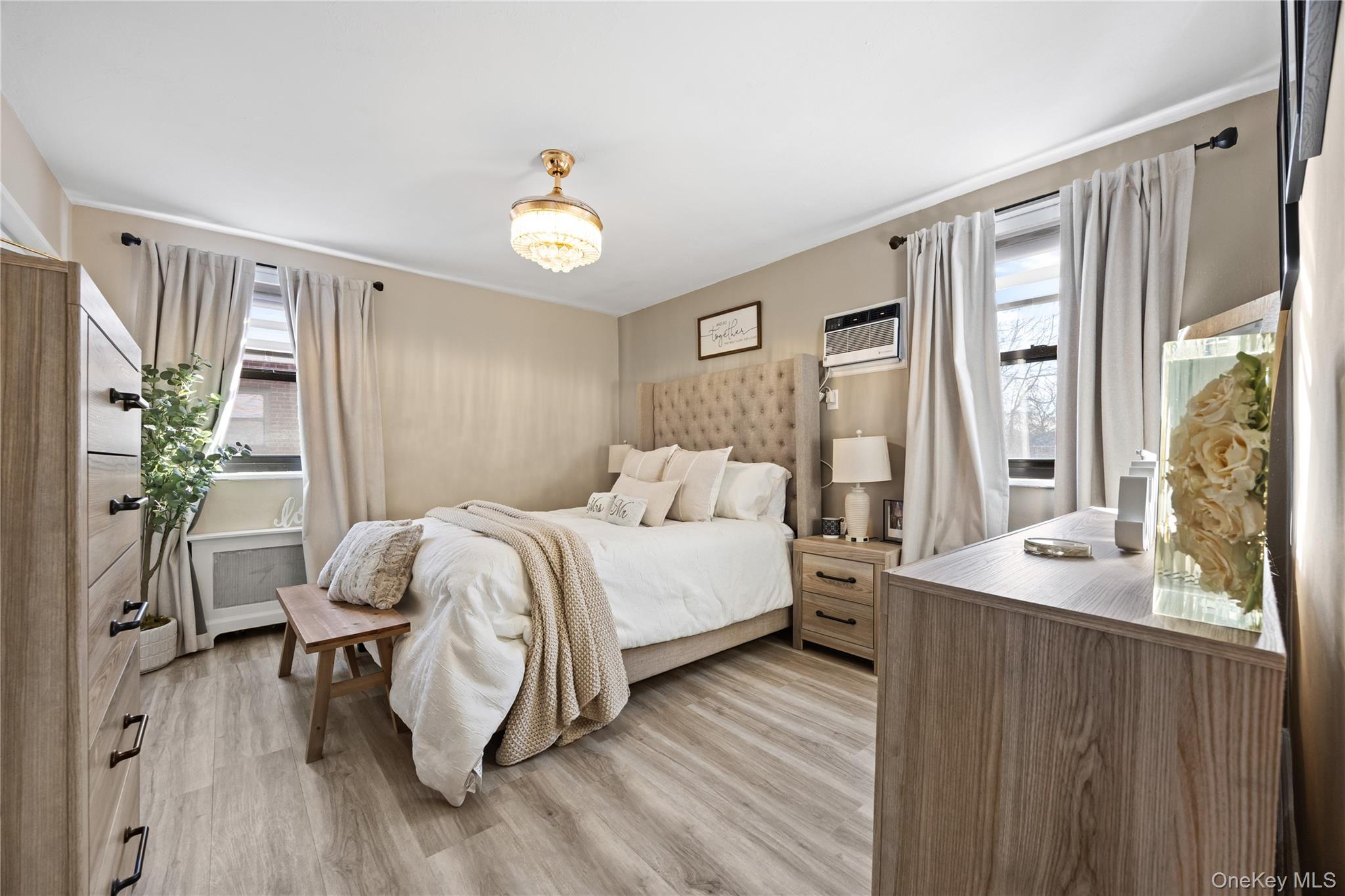 #4 photo, 160-08 16th Avenue, Whitestone , NY 11357