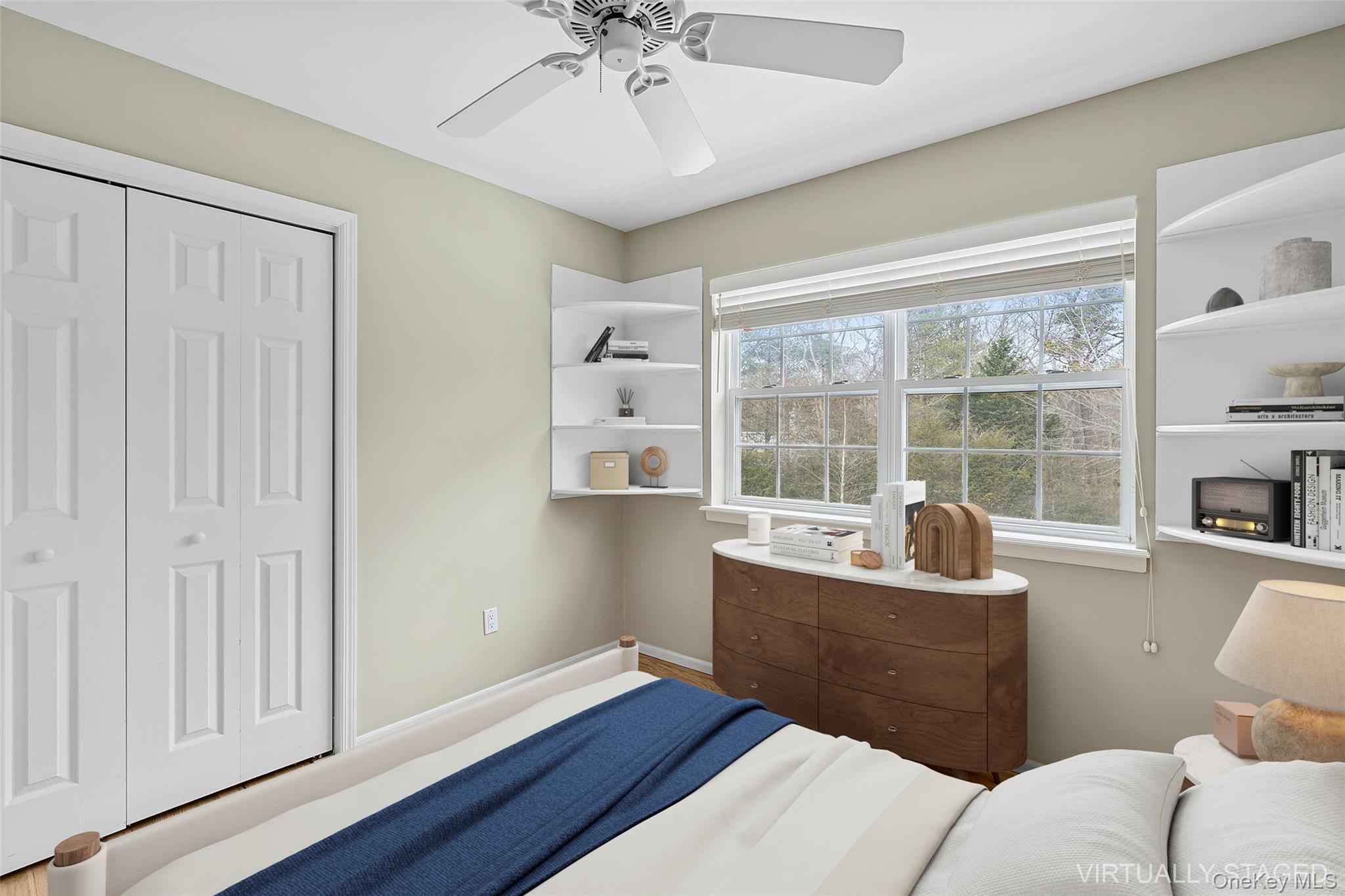 #16 photo, 97 Spring Close Highway, East Hampton , NY 11937