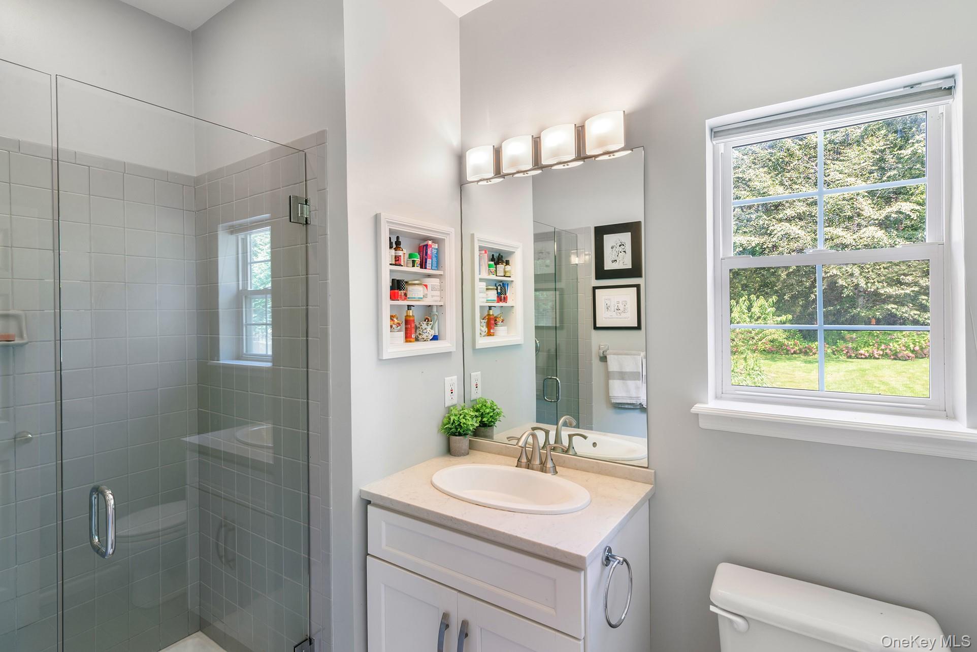 #17 photo, 97 Spring Close Highway, East Hampton , NY 11937