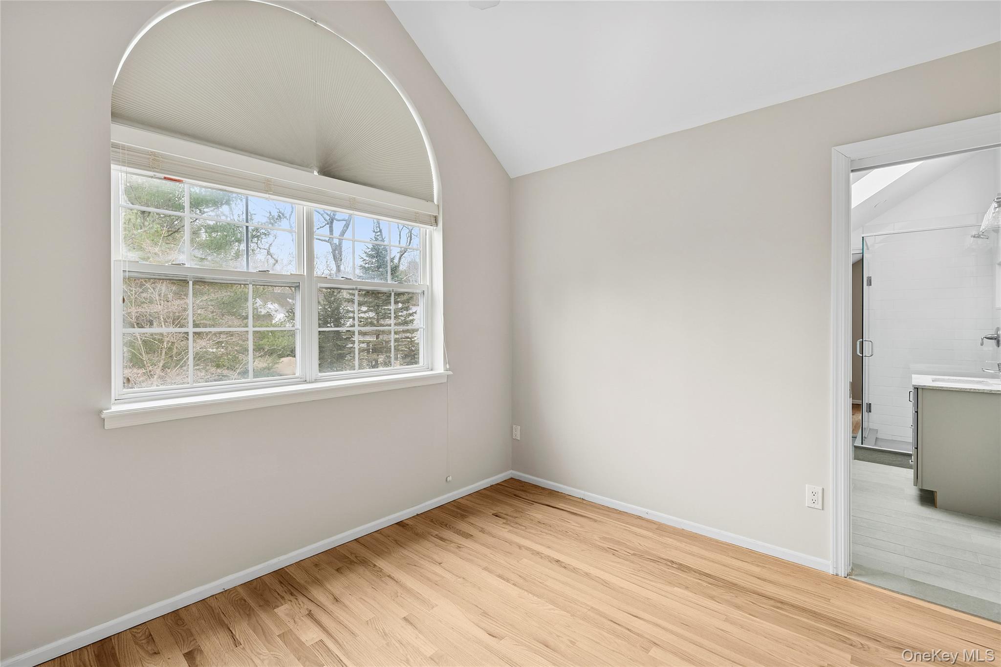 #18 photo, 97 Spring Close Highway, East Hampton , NY 11937