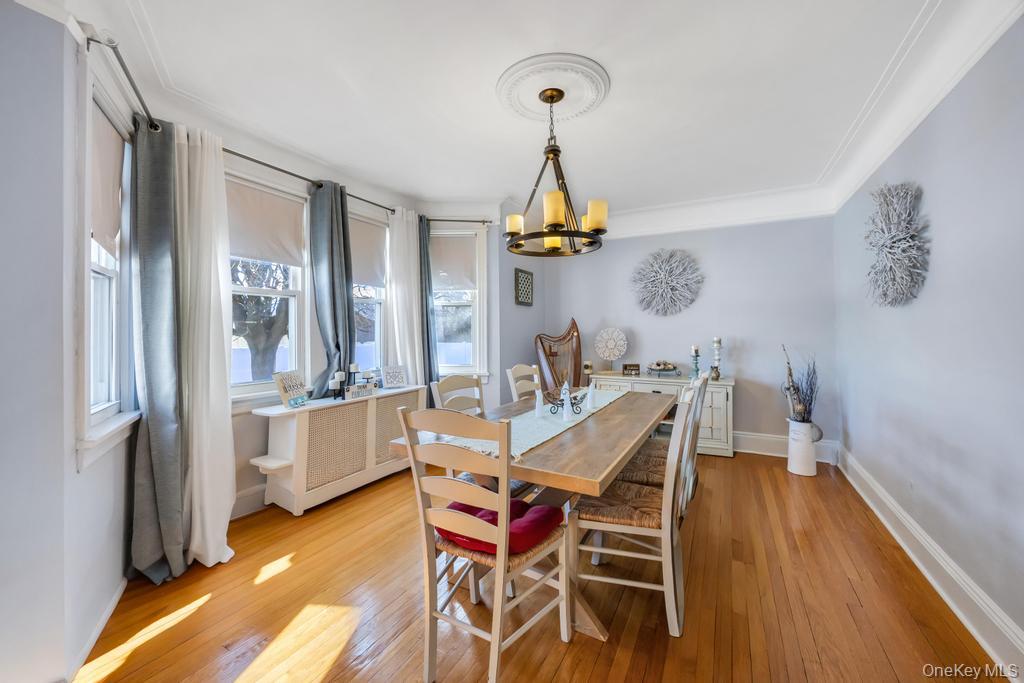 #10 photo, 218 Woodlawn Road, West Hempstead , NY 11552