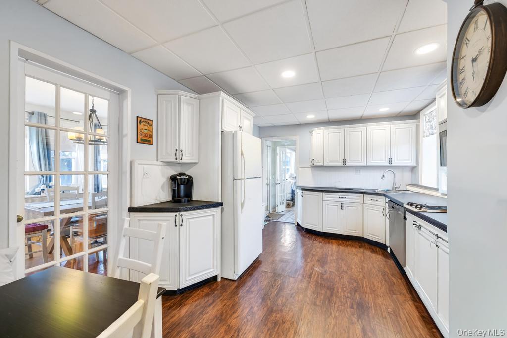 #12 photo, 218 Woodlawn Road, West Hempstead , NY 11552