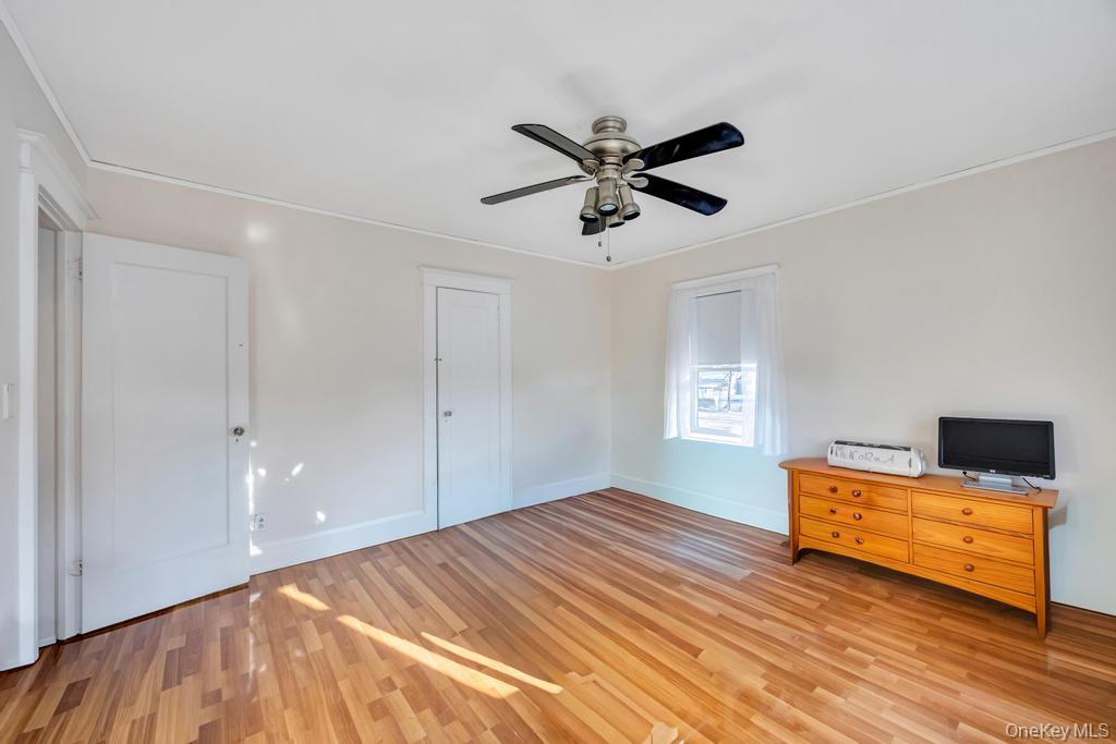 #18 photo, 218 Woodlawn Road, West Hempstead , NY 11552