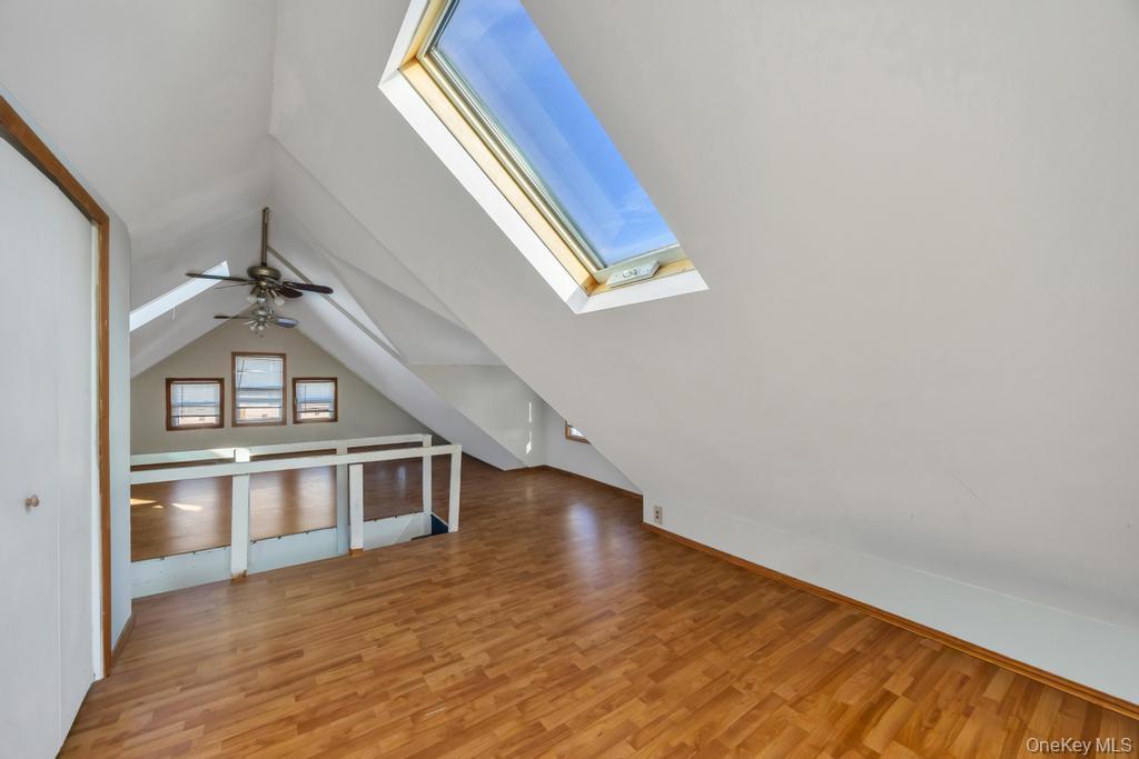 #20 photo, 218 Woodlawn Road, West Hempstead , NY 11552