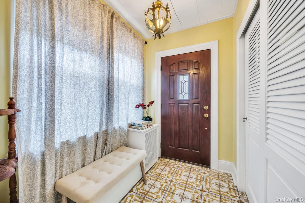 #4 photo, 218 Woodlawn Road, West Hempstead , NY 11552