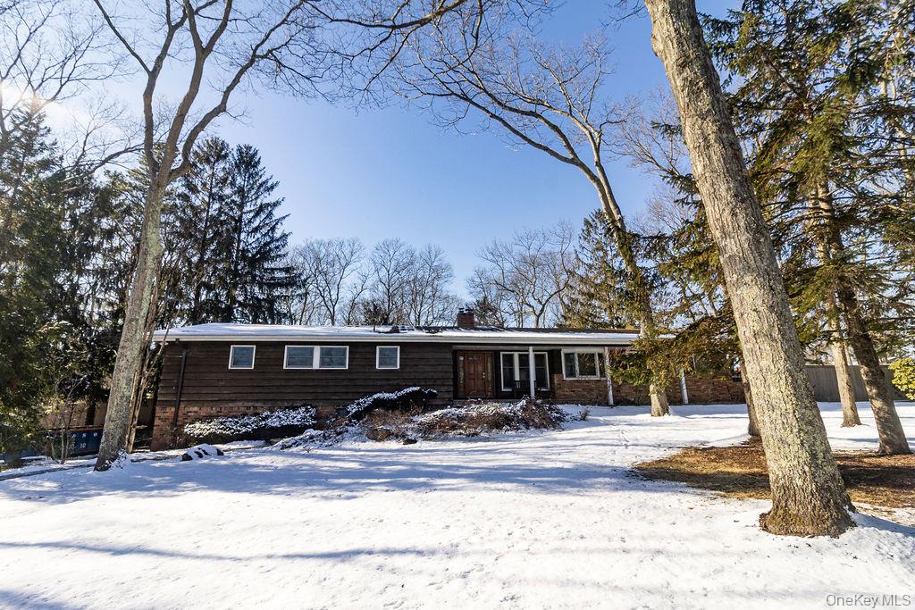 #1 photo, 14 Hills Park Lane, Smithtown , NY 11787